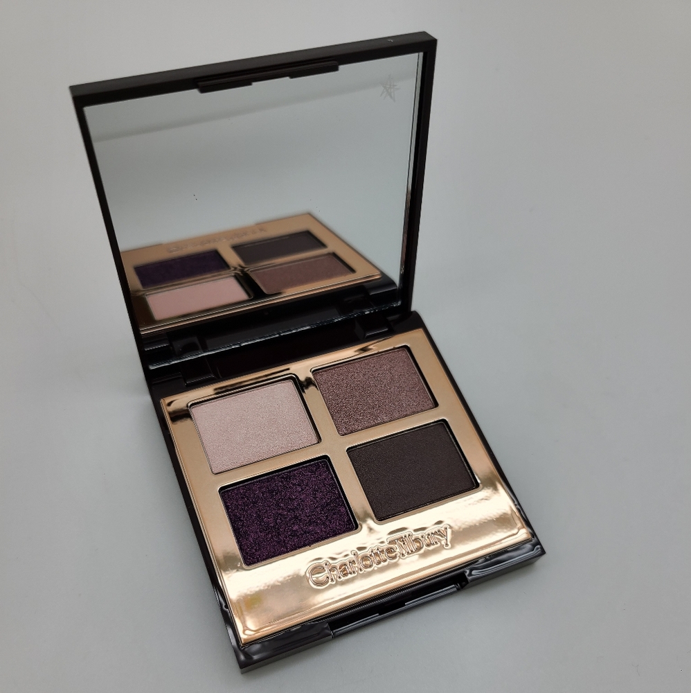 Charlotte T Glamour Muse Luxury Palette Eye shadow